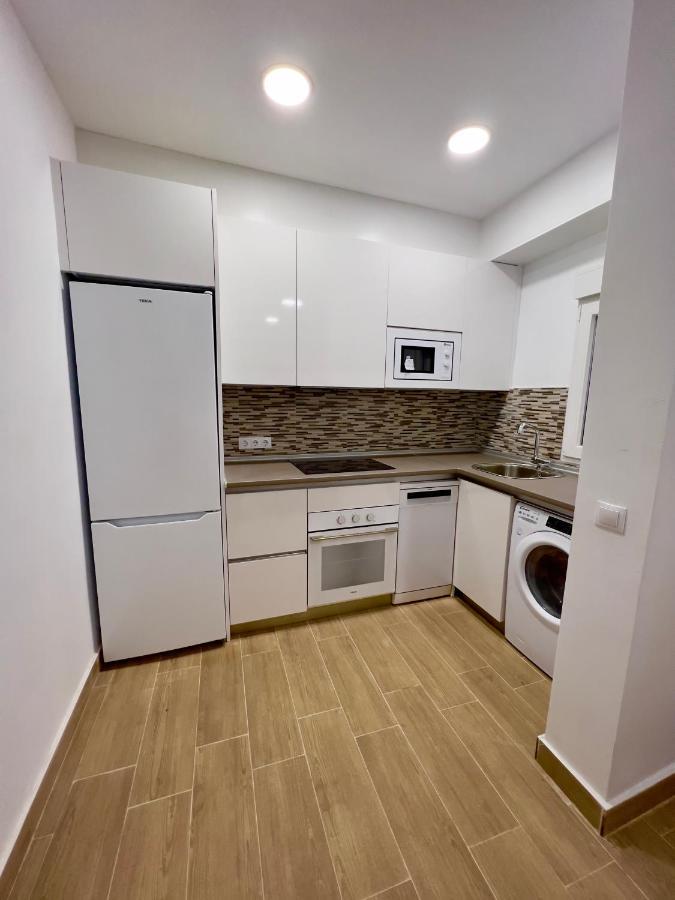 Rockside Residences Suites La Linea La Línea de la Concepción Kültér fotó